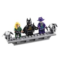 LEGO Batman 76139 1989 Batmobile Image #9