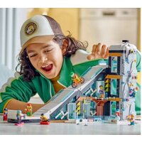 LEGO City Горнолыжный и альпинистский центр 60366 Image #11