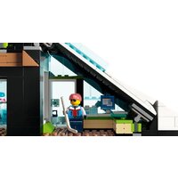 LEGO City Горнолыжный и альпинистский центр 60366 Image #7