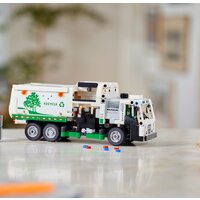 LEGO Technic 42167 Электрический мусоровоз Mack LR Image #10