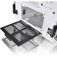 Thermaltake View 71 Tempered Glass Snow Edition Image #23