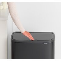 Brabantia Bo Touch Bin 60 л (черный матовый) Image #10