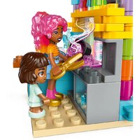 LEGO Friends 42649 Кондитерская в Хартлейк-Сити Image #8