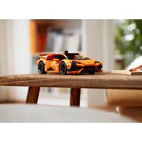 LEGO Technic 42196 Lamborghini Huracan Tecnica Orange Image #11