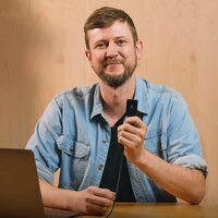 Аппаратный криптокошелек Trezor Safe 3 (серебристый) - Превью изображения №6 — Интернет-магазин Your Sale