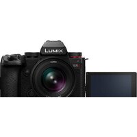 Panasonic Lumix S5 II Body Image #11