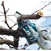Аккумуляторная пила Makita UC100DWA (с 1-м АКБ) - Превью изображения №2 — Интернет-магазин Your Sale