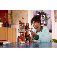 LEGO Harry Potter 76437 The Burrow – Collectors' Edition Image #8